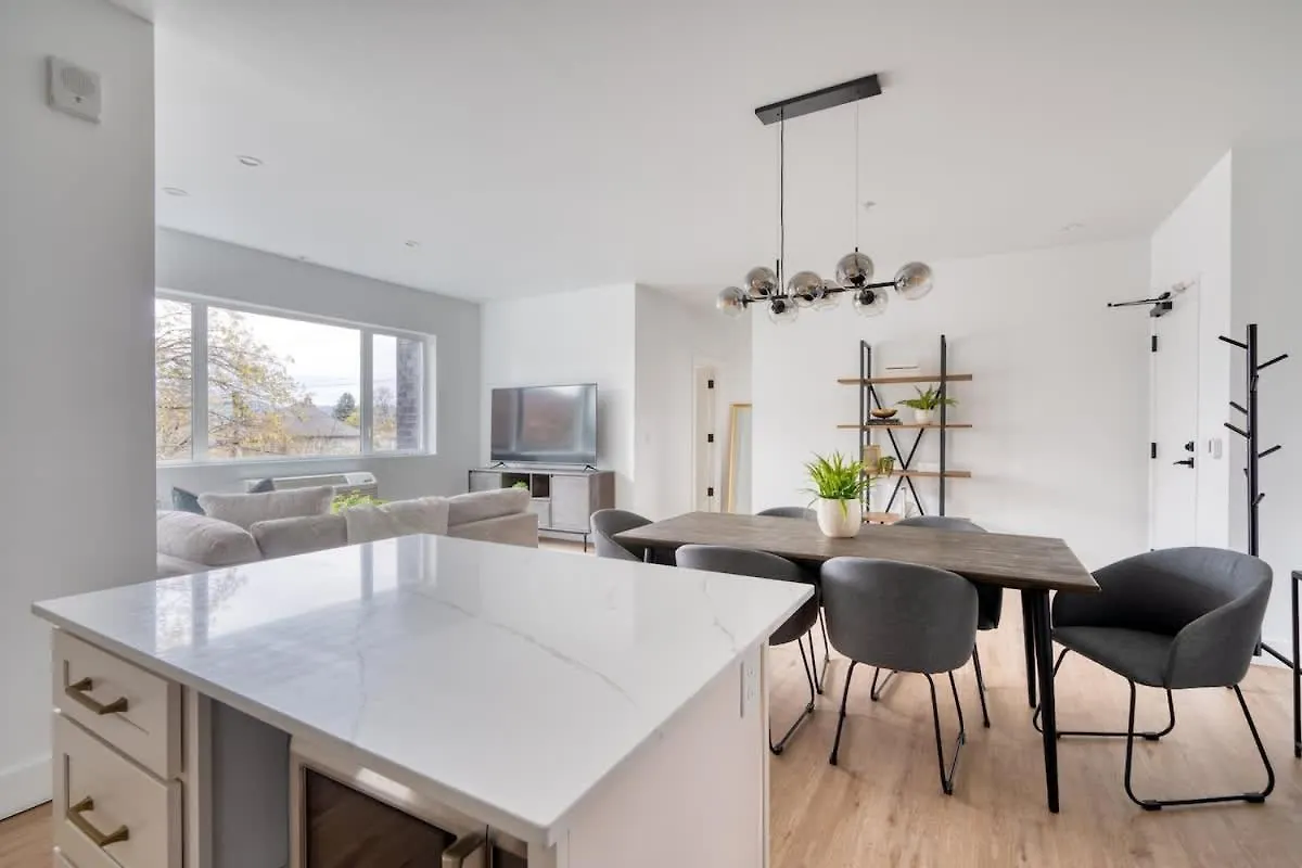 Apartment Stay Portland - Exclusive Entire Floor & Instaworthy Local Art United States