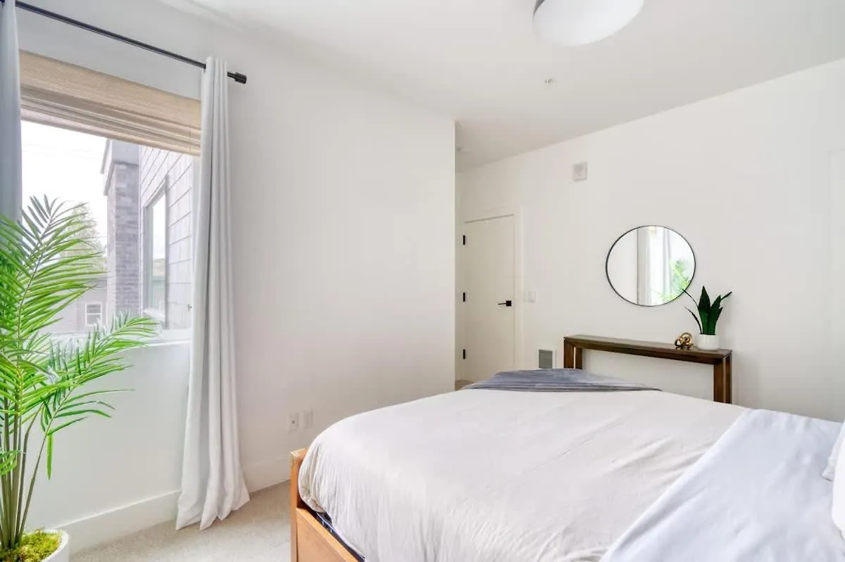 Stay Portland - Exclusive Entire Floor & Instaworthy Local Art 0*,