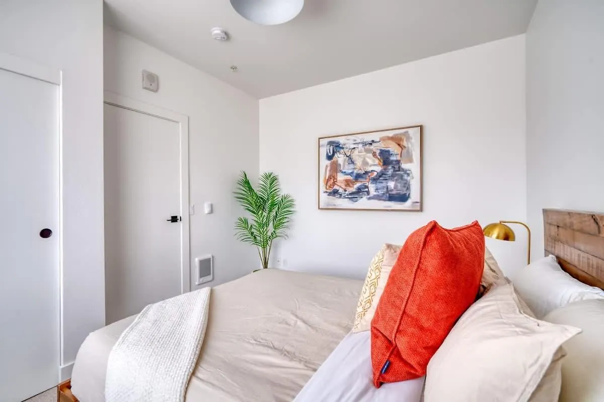 Apartment Stay Portland - Exclusive Entire Floor & Instaworthy Local Art United States